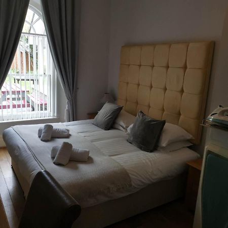Llety Teifi Guest House Cardigan Extérieur photo