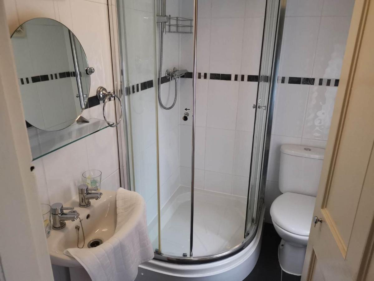 Llety Teifi Guest House Cardigan Extérieur photo