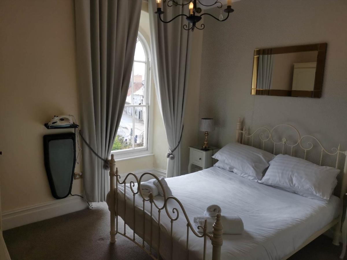 Llety Teifi Guest House Cardigan Extérieur photo