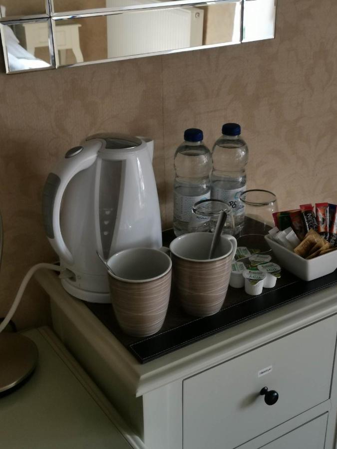 Llety Teifi Guest House Cardigan Extérieur photo