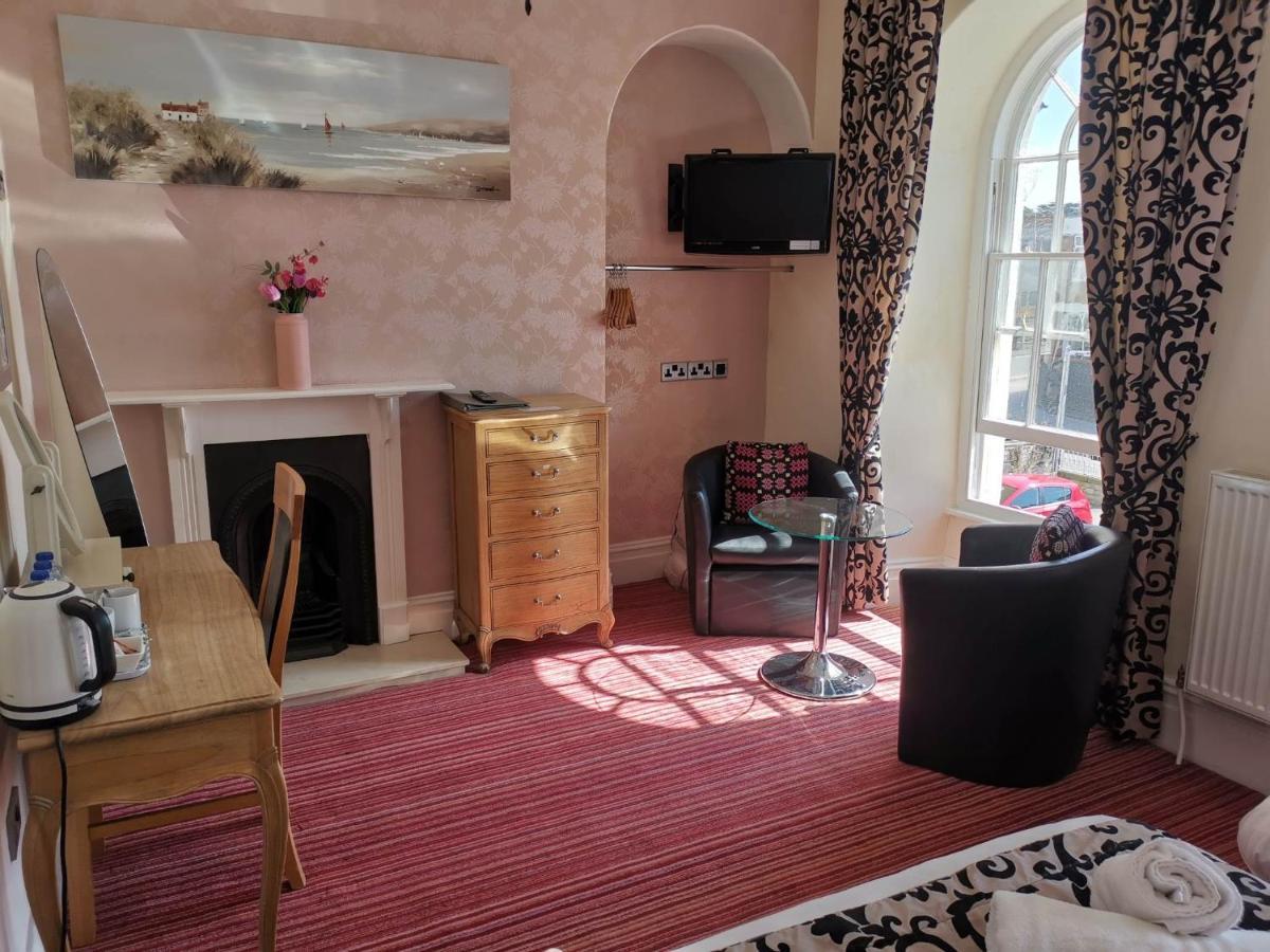 Llety Teifi Guest House Cardigan Extérieur photo