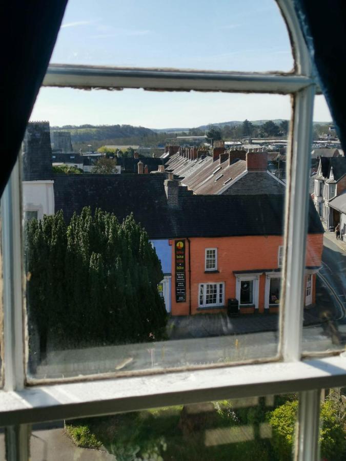 Llety Teifi Guest House Cardigan Extérieur photo